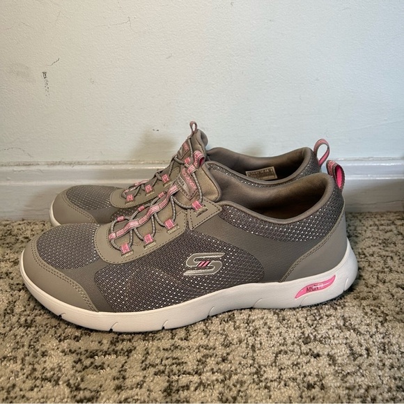 Sketchers Air-Cooled ArchFit Gray & Pink Slip-On Sneakers Size 10 - Picture 2 of 10